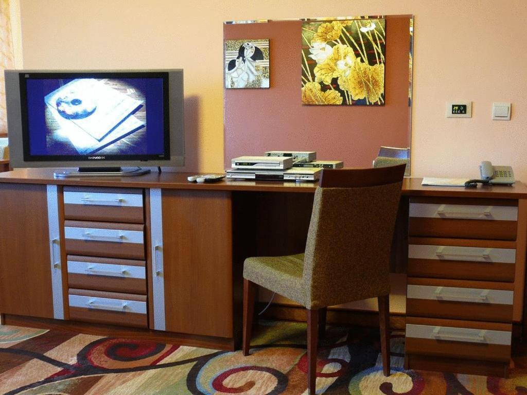Hôtel City à Stara Zagora Chambre photo